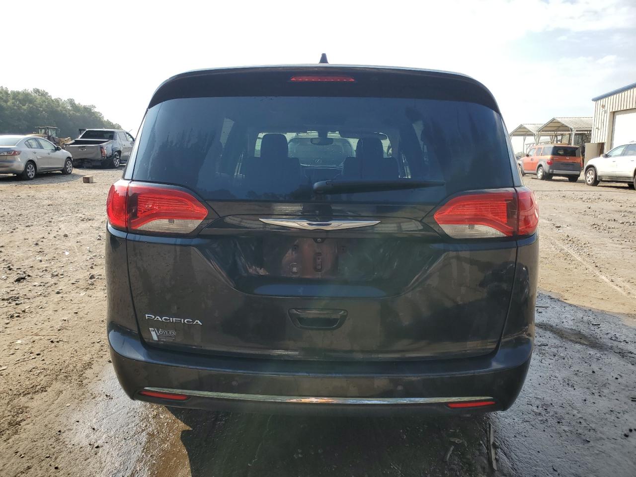 2018 Chrysler Pacifica Touring L VIN: 2C4RC1BGXJR149618 Lot: 80397955