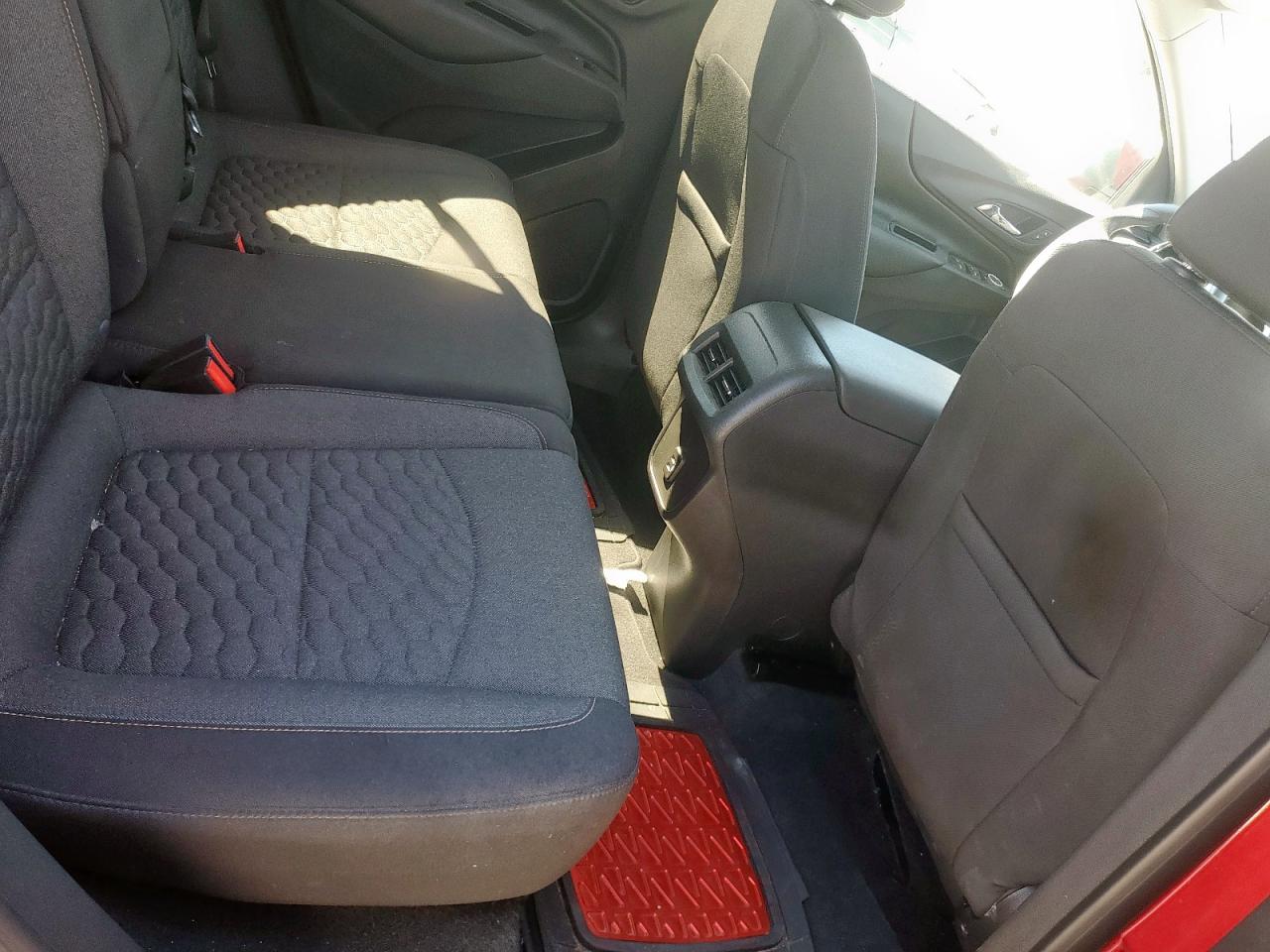 2020 Chevrolet Equinox Lt VIN: 3GNAXKEV9LS623329 Lot: 81830125