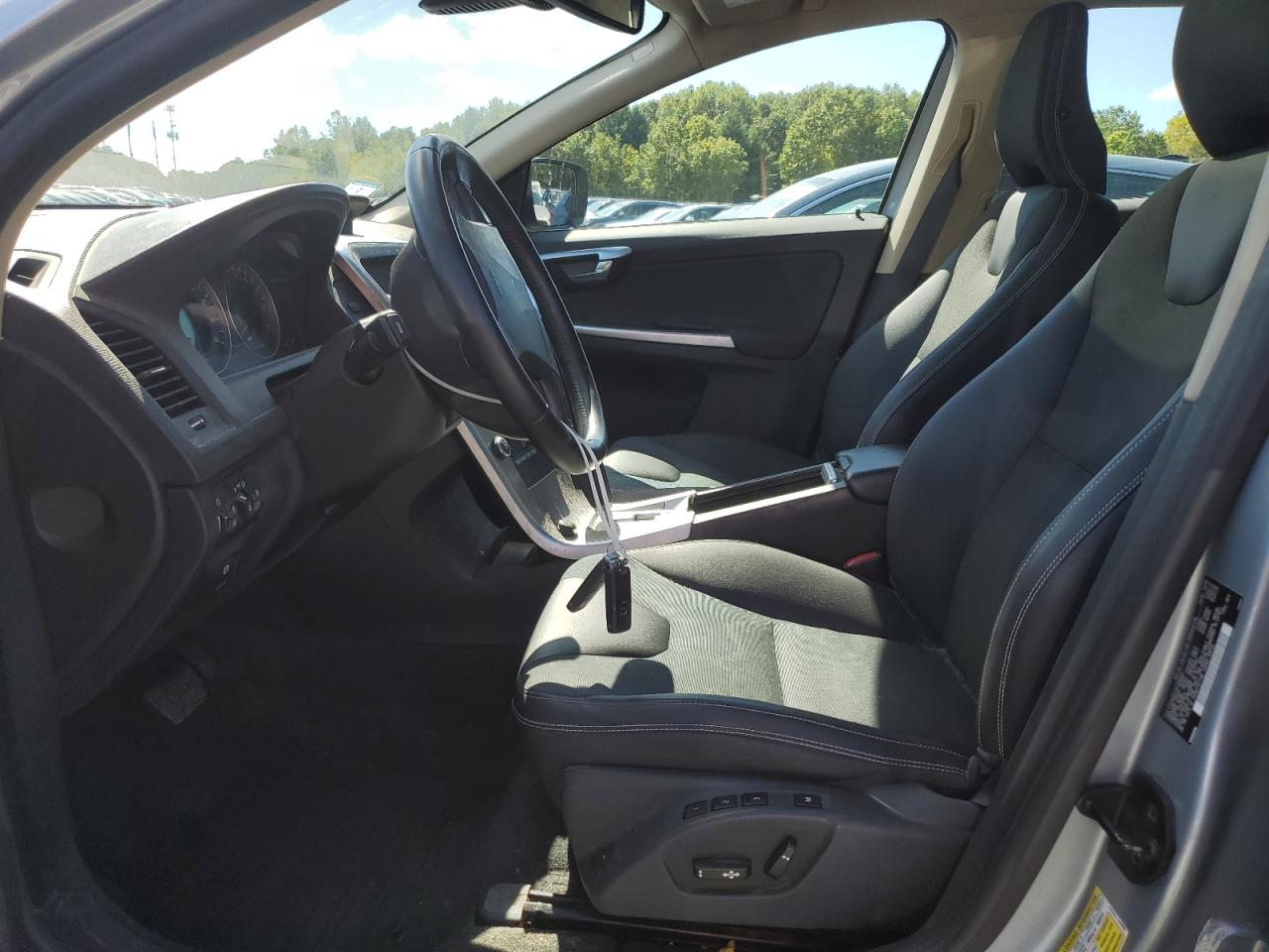 2010 Volvo Xc60 3.2 VIN: YV4960DL6A2099484 Lot: 80648095