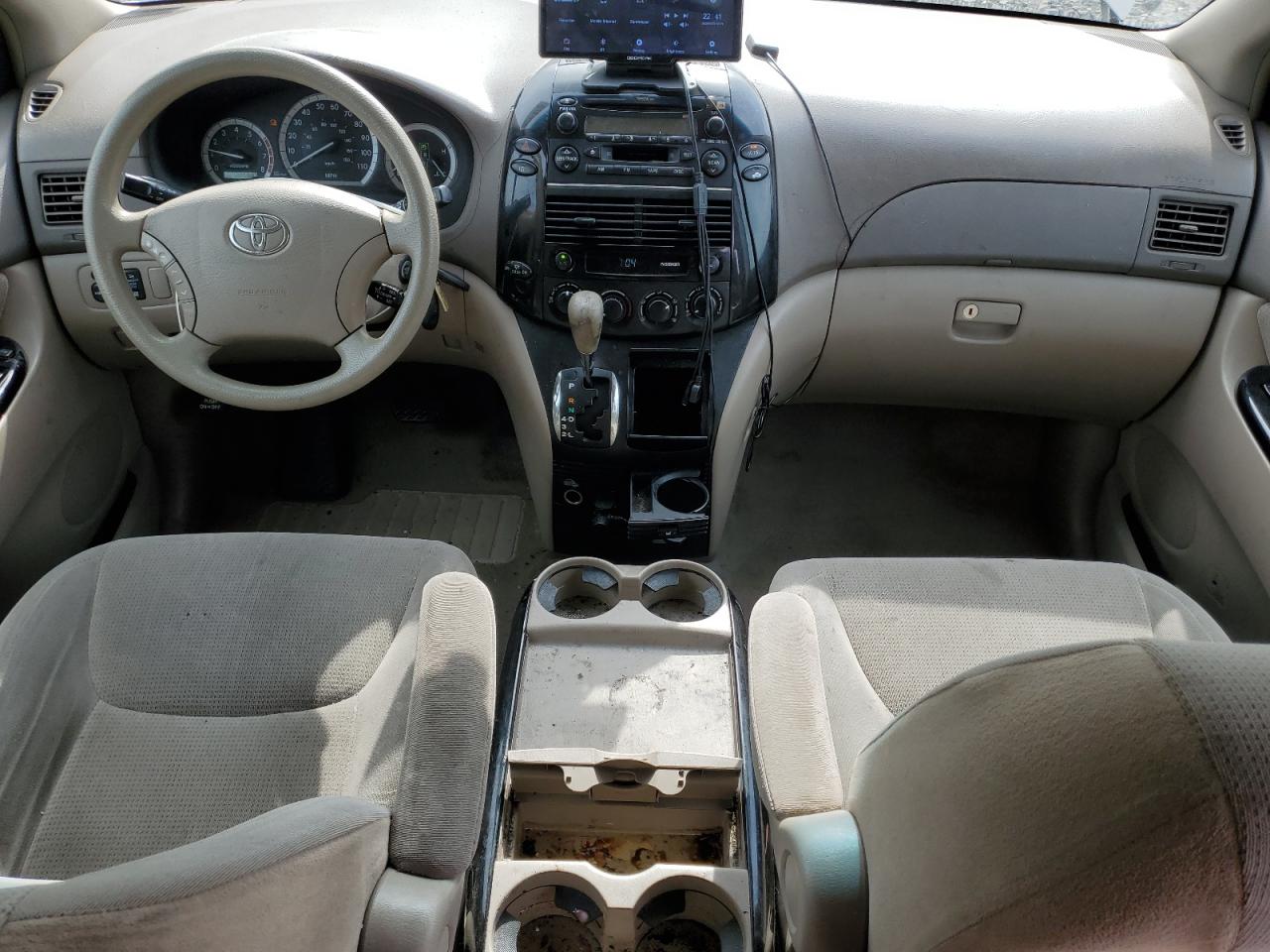 2004 Toyota Sienna Ce VIN: 5TDZA23C74S165584 Lot: 81814225