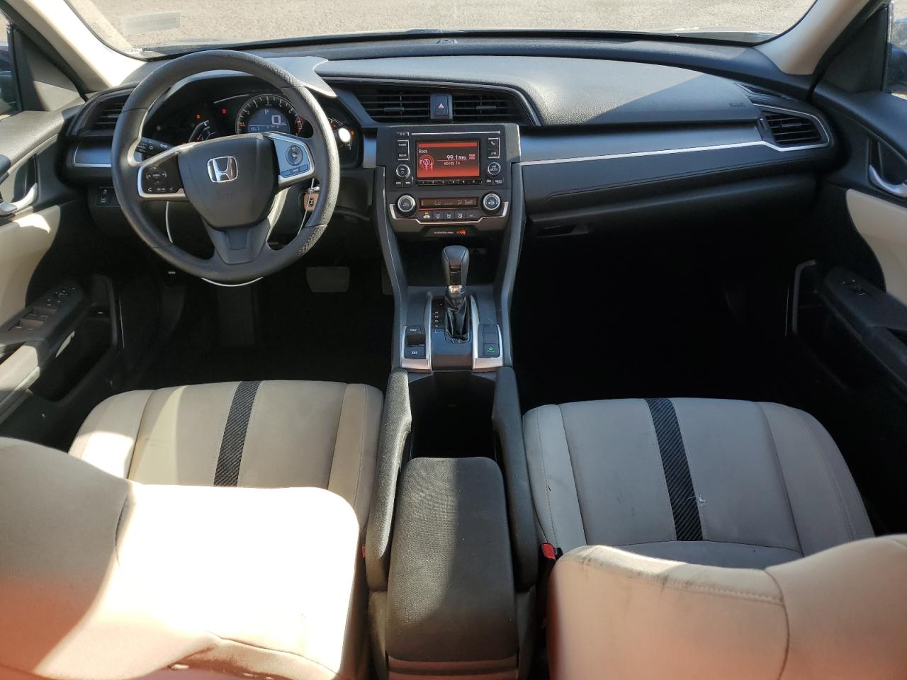 2018 Honda Civic Lx VIN: 2HGFC2F53JH528923 Lot: 81557375