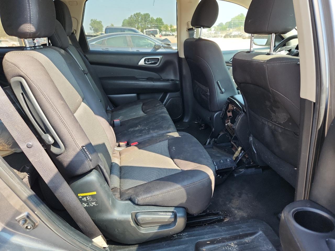 2019 Nissan Pathfinder S VIN: 5N1DR2MN9KC645123 Lot: 81515475