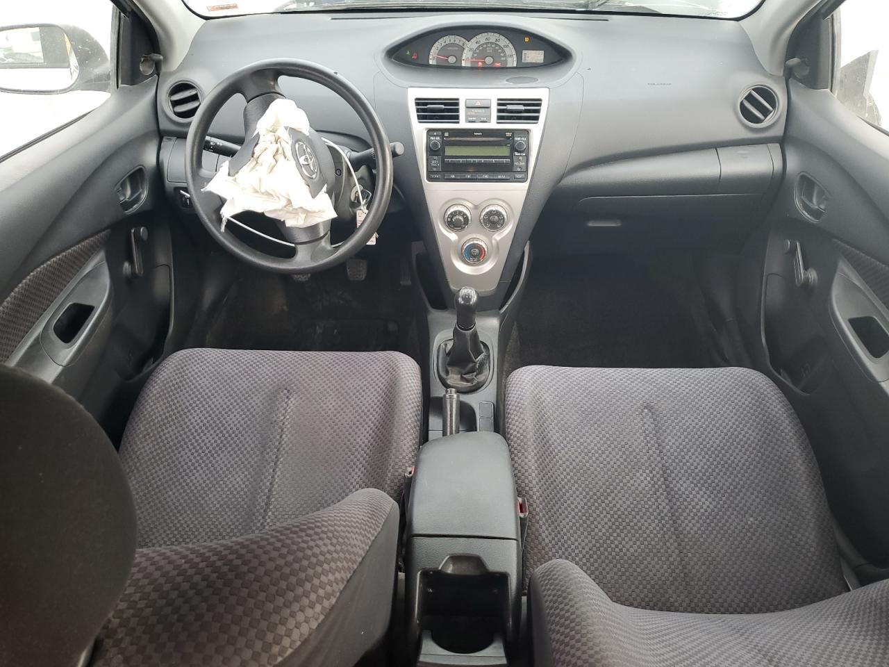 2008 Toyota Yaris VIN: JTDBT923081217713 Lot: 71511725