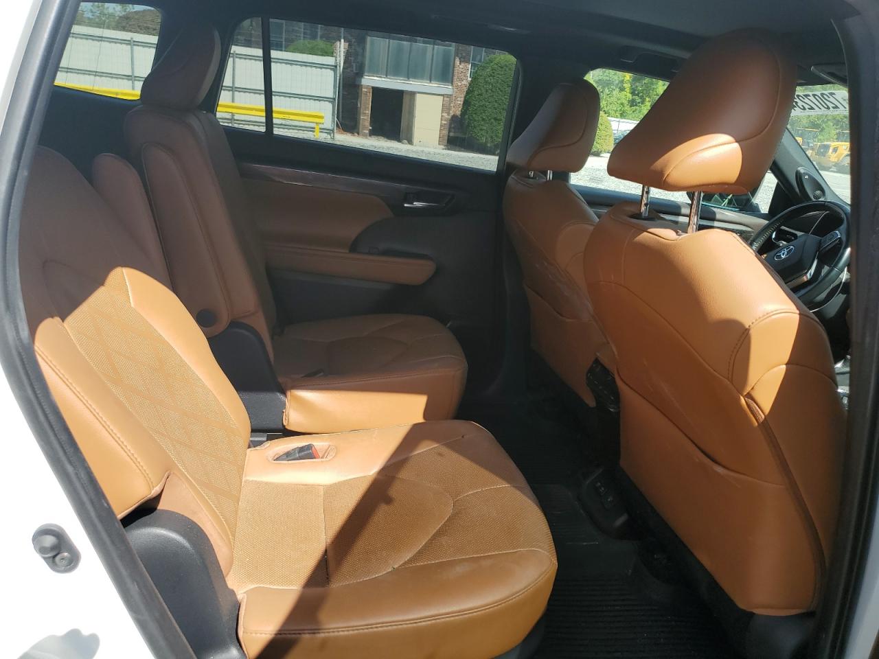 2021 Toyota Highlander Platinum VIN: 5TDFZRBH0MS086792 Lot: 72072345