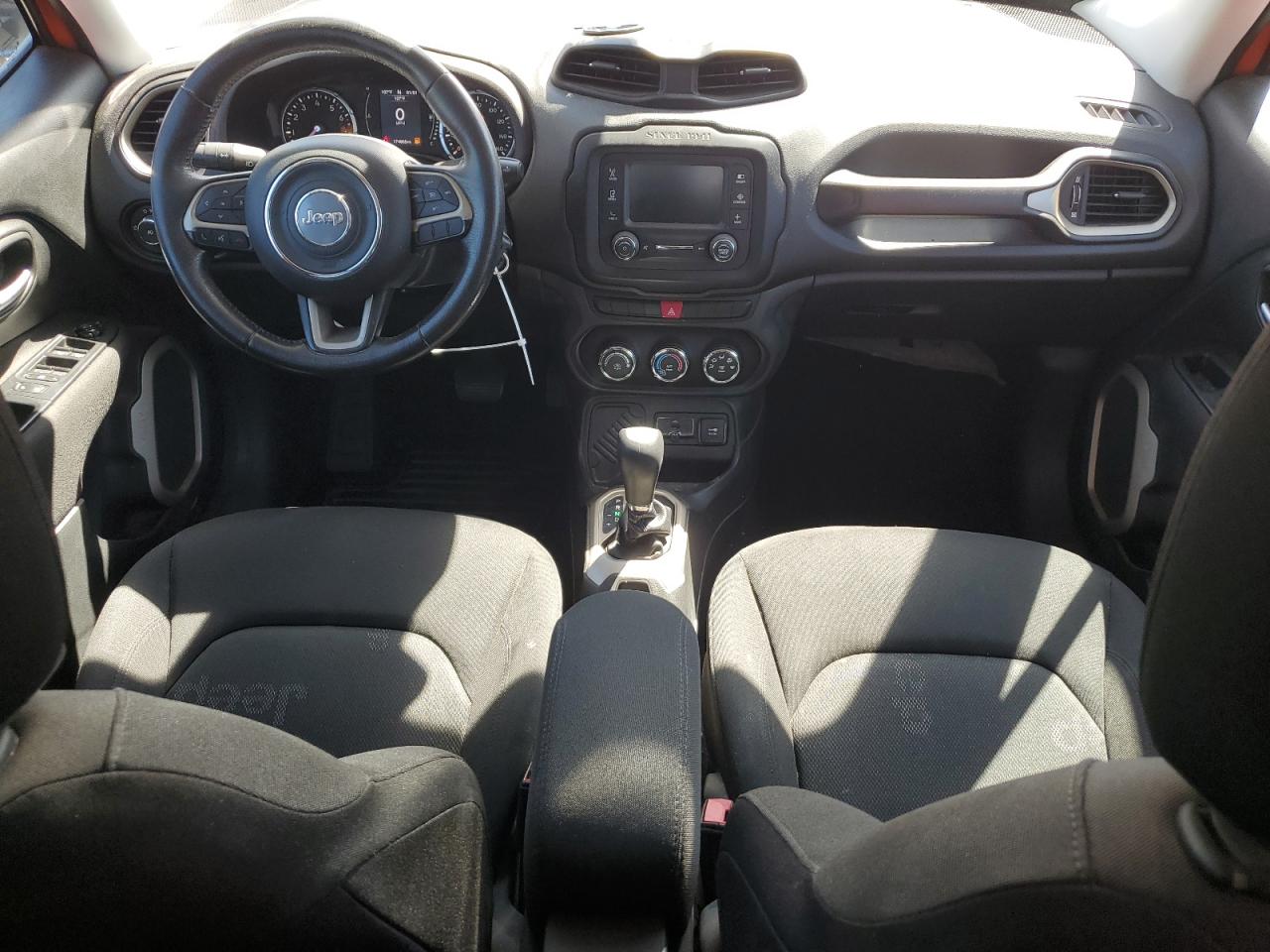 2015 Jeep Renegade Latitude VIN: ZACCJABT1FPC11749 Lot: 80333315