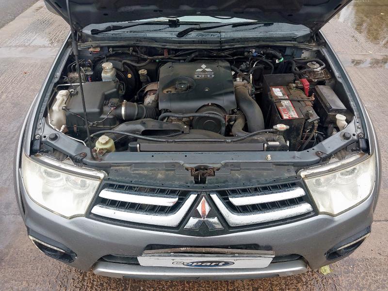 2014 MITSUBISHI L200 BARBARIAN LB DCB DI- 