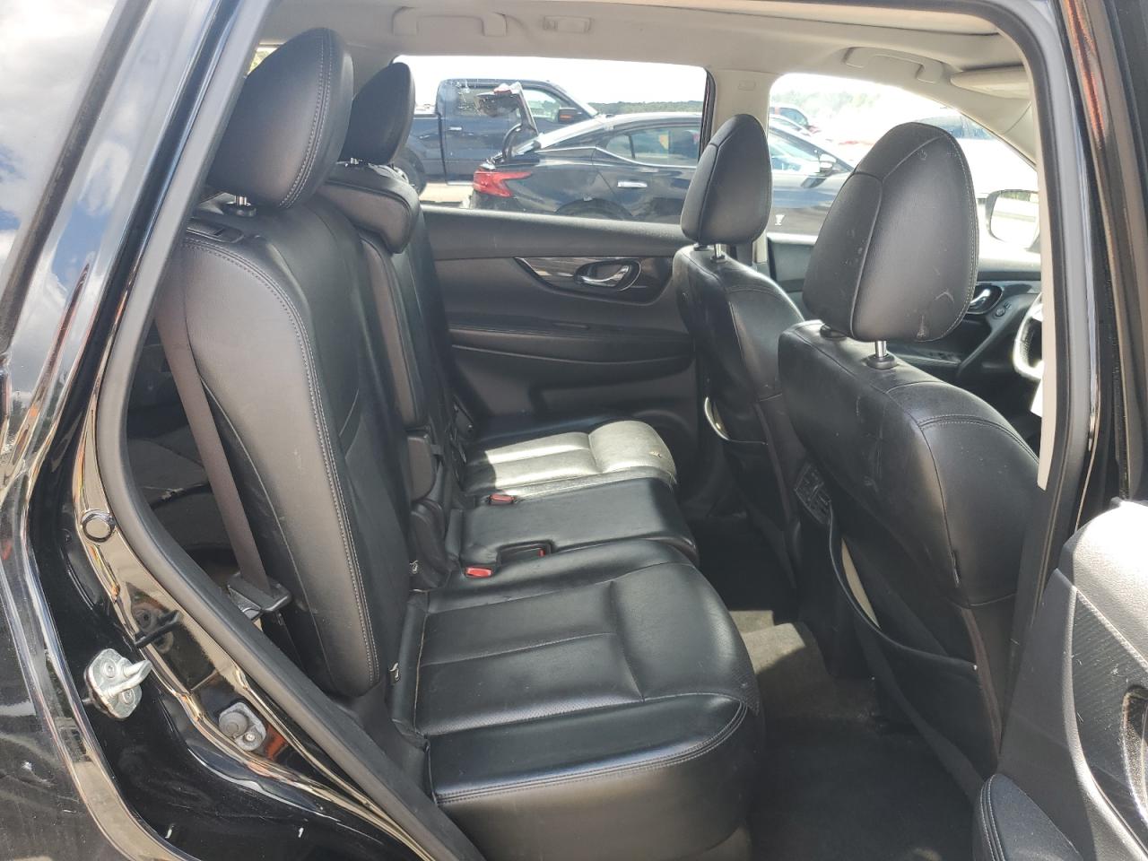 2018 Nissan Rogue S VIN: JN8AT2MV2JW341903 Lot: 81056315