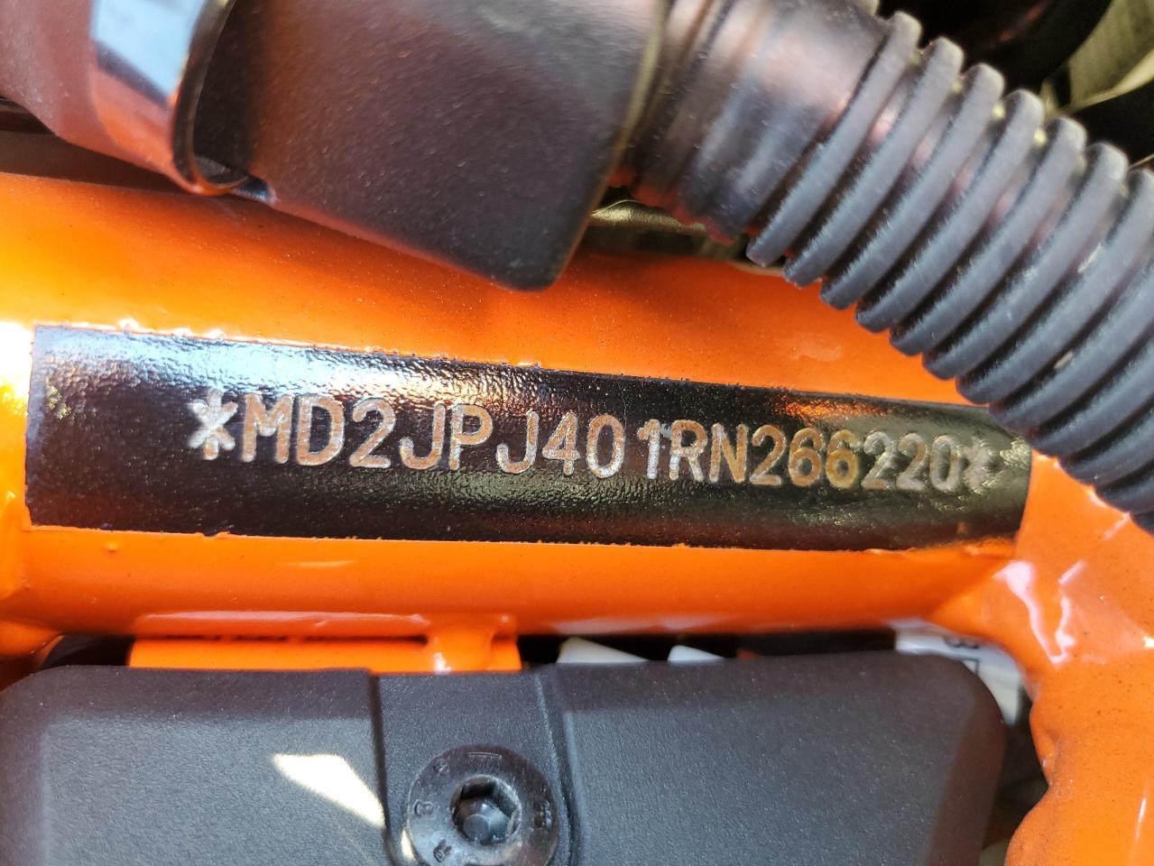2024 Ktm 390 Duke VIN: MD2JPJ401RN266220 Lot: 71972805