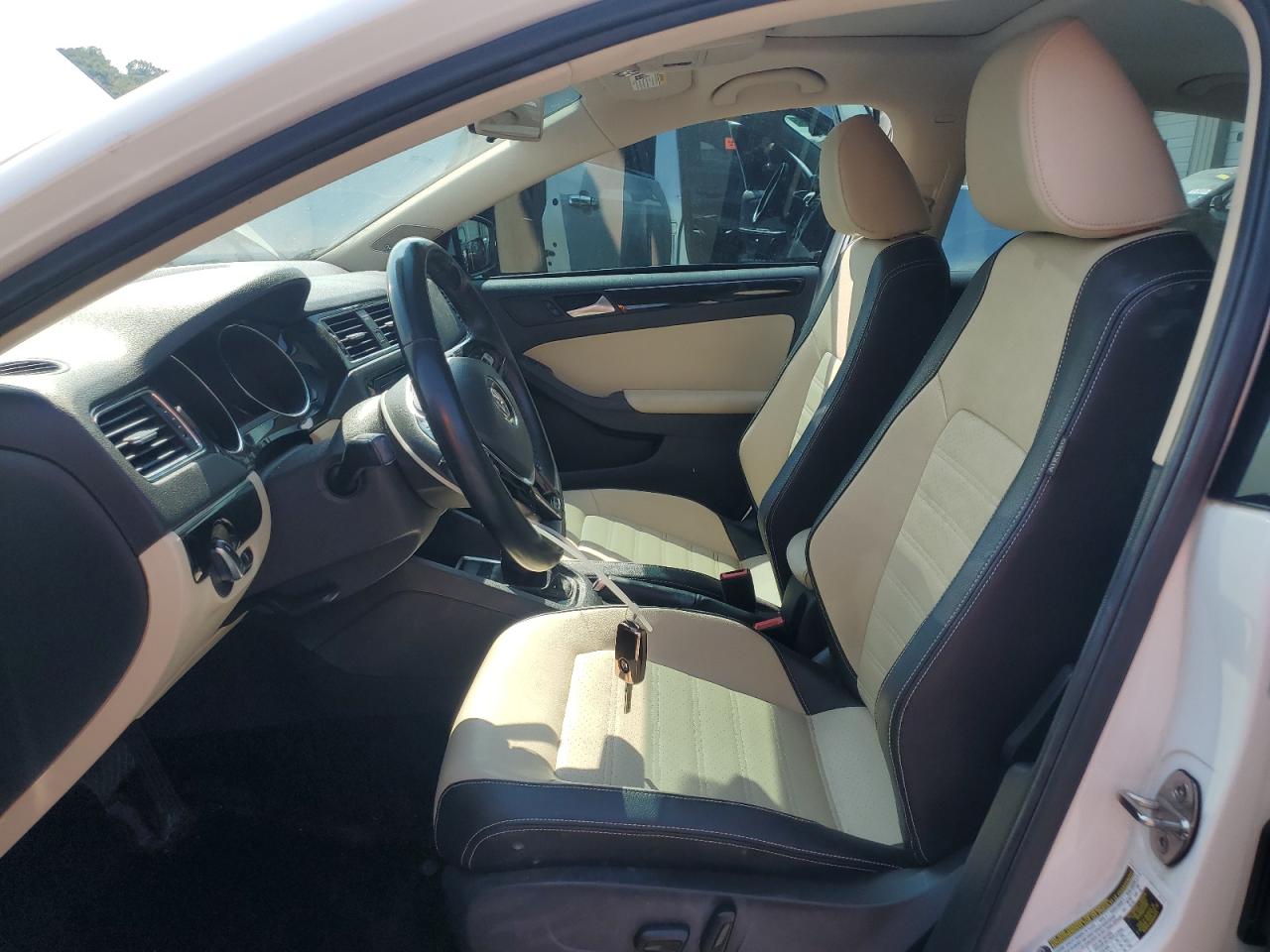 2017 Volkswagen Jetta Sel VIN: 3VWL17AJ5HM297136 Lot: 81033125