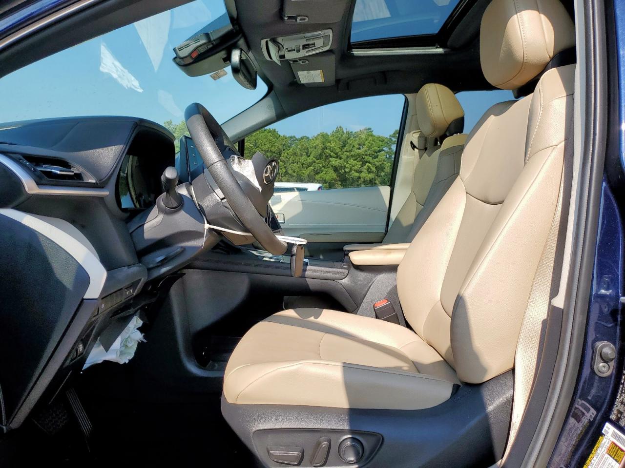 2024 Toyota Sienna Xle VIN: 5TDYRKEC4RS221568 Lot: 80347525