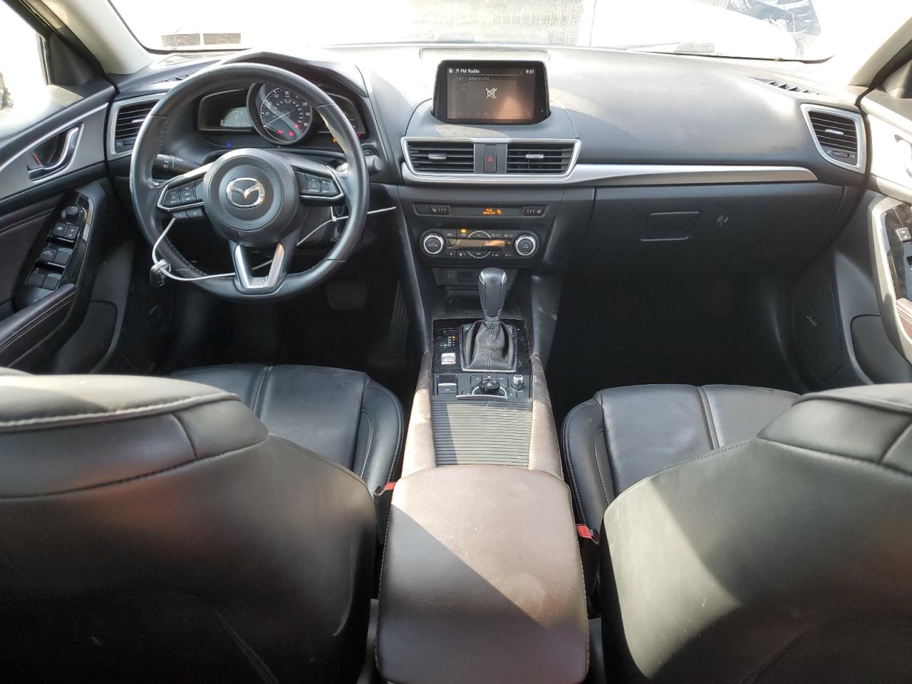 2018 Mazda 3 Touring VIN: 3MZBN1V37JM162559 Lot: 71997855