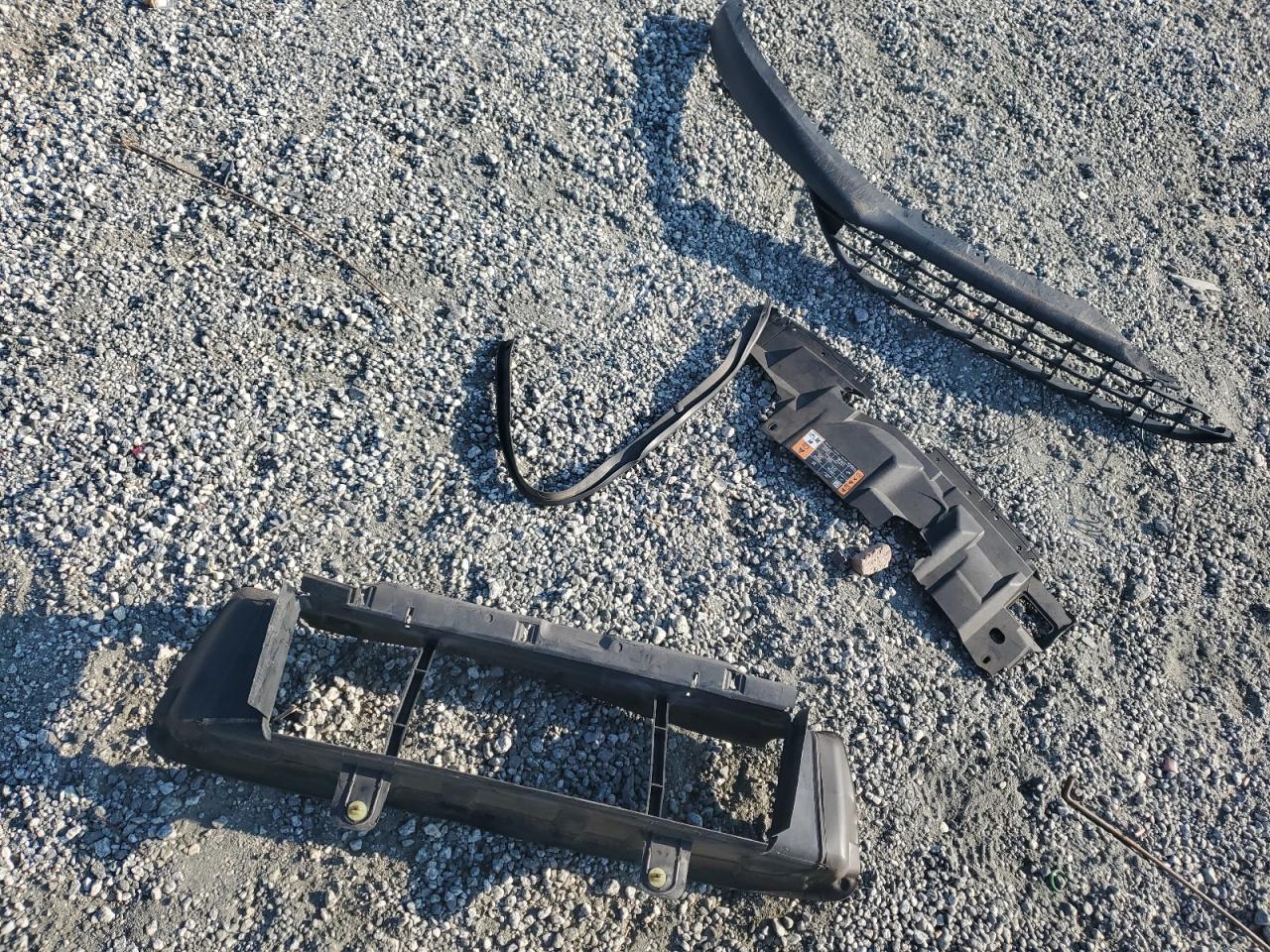 2017 Ford Focus Se VIN: 1FADP3K20HL279009 Lot: 81063045