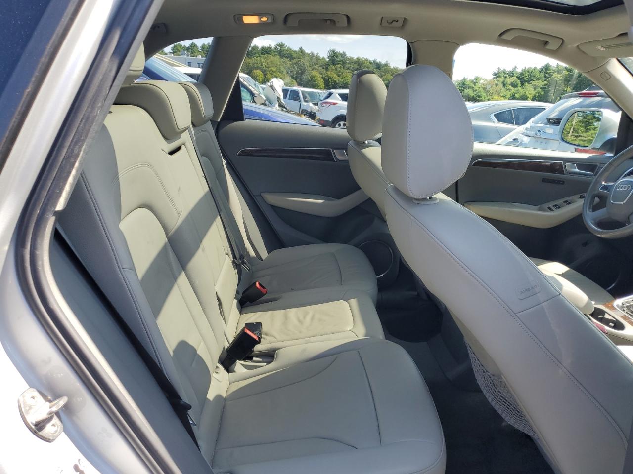 2010 Audi Q5 Premium Plus VIN: WA1LKAFP6AA110591 Lot: 69636645