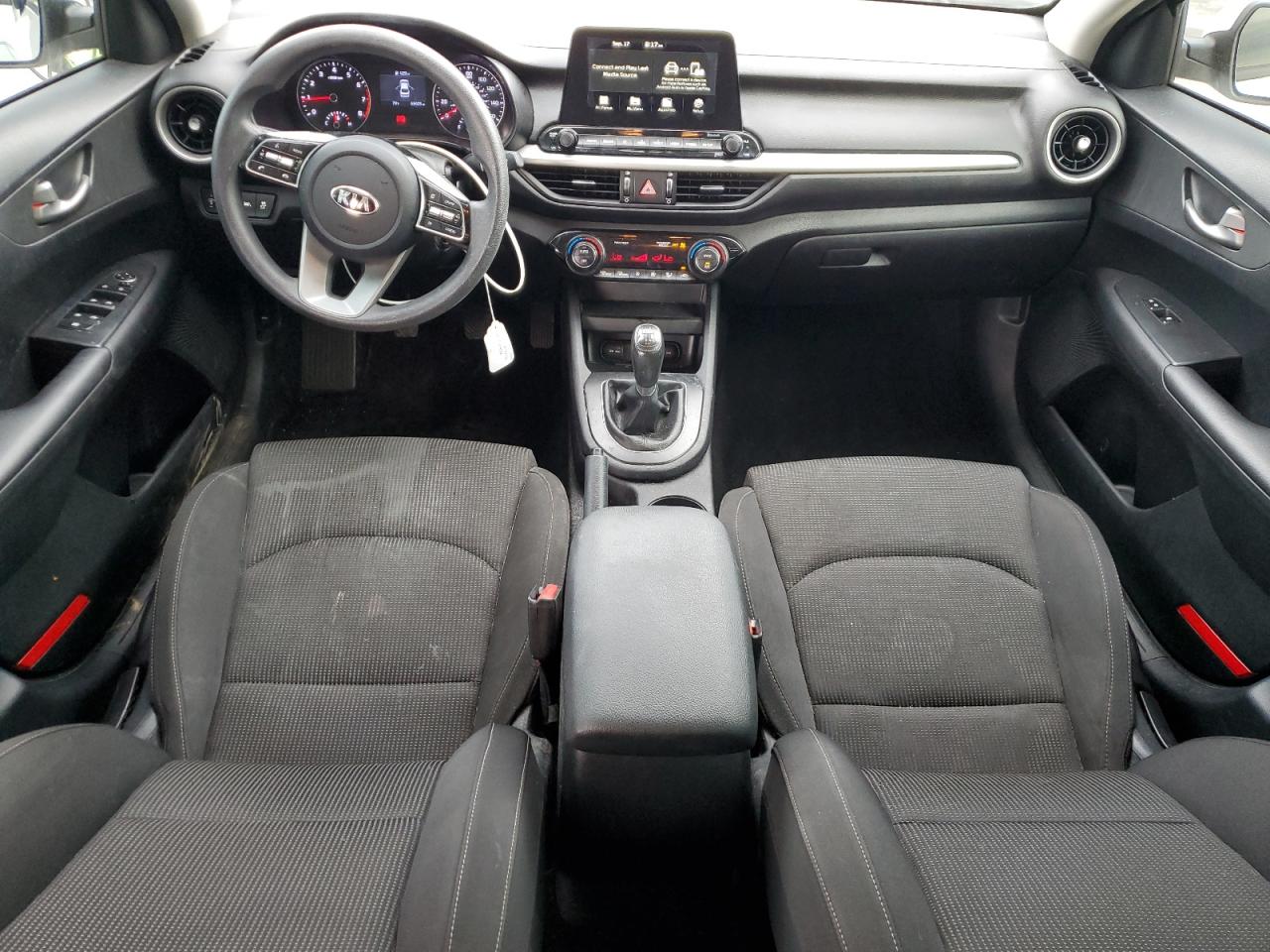 2019 Kia Forte Fe VIN: 3KPF24AD0KE047276 Lot: 82105435