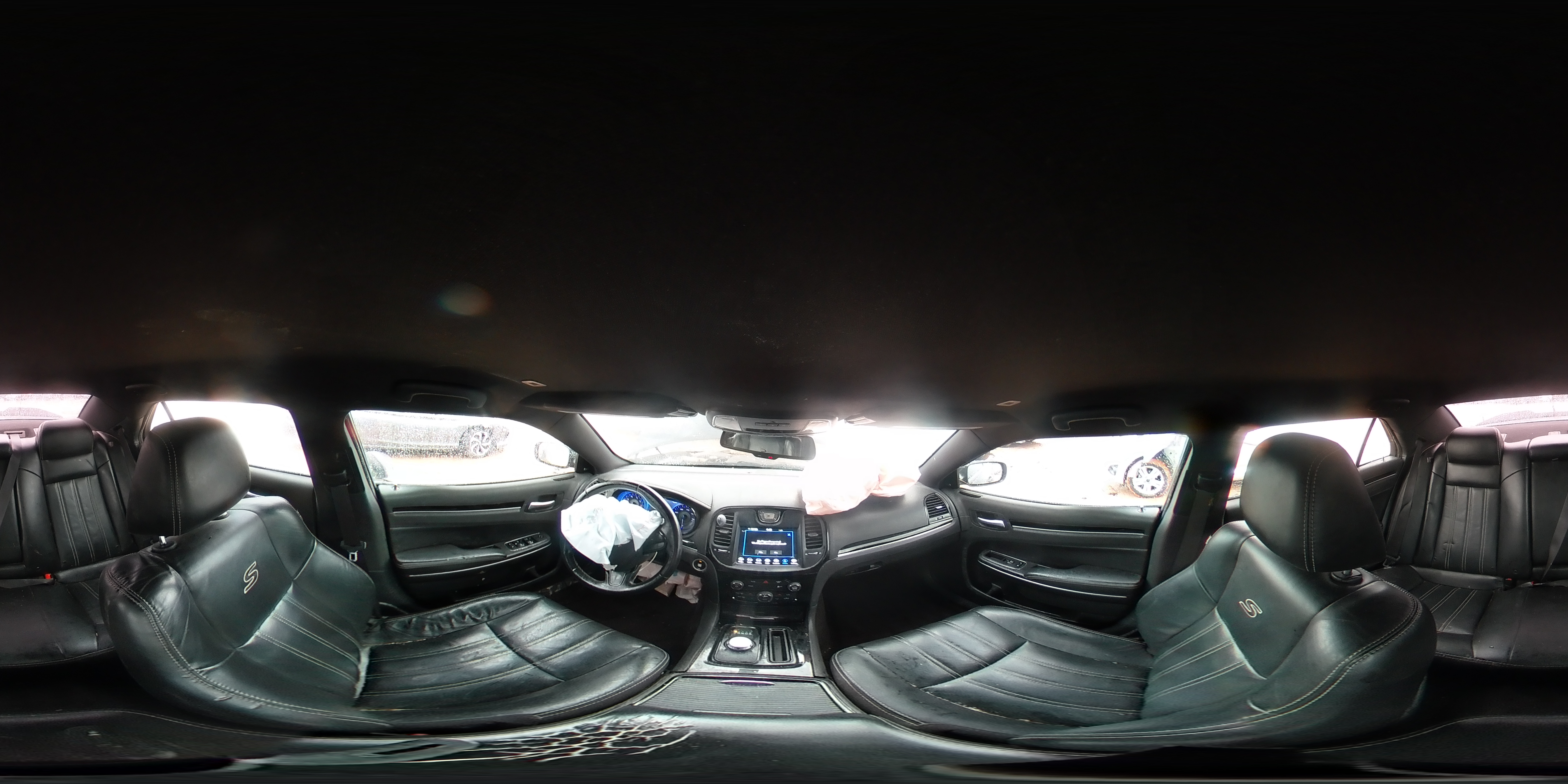 2019 Chrysler 300 S VIN: 2C3CCABG2KH516058 Lot: 81928535