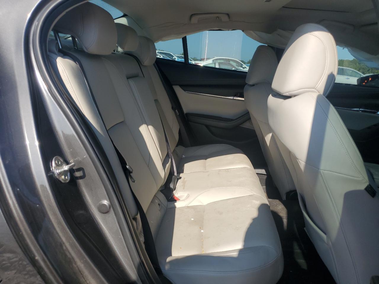 2021 Mazda 3 VIN: JM1BPBAY1M1327995 Lot: 80410135