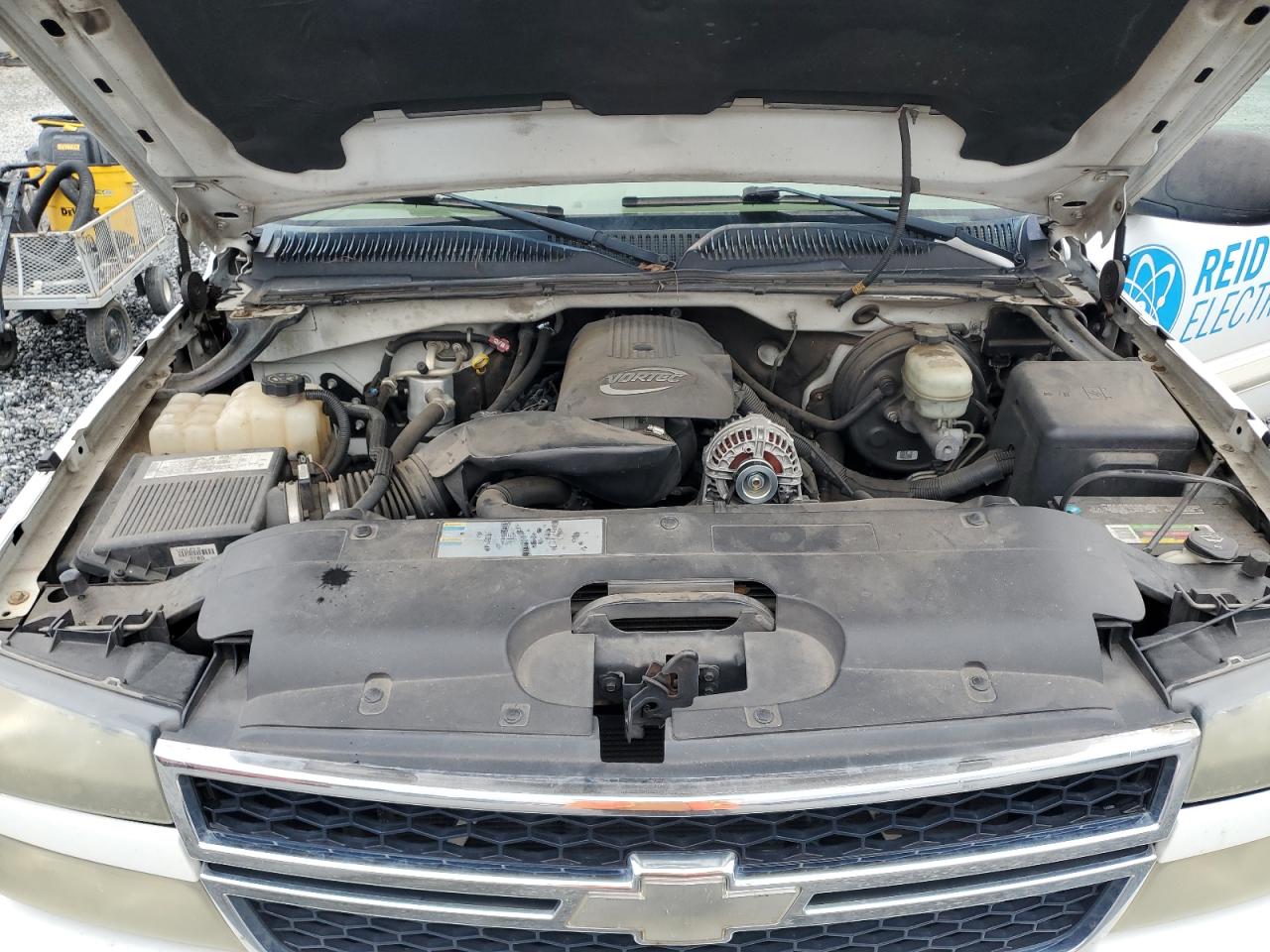 2006 Chevrolet Silverado C1500 VIN: 1GCEC19V96Z298117 Lot: 84570105