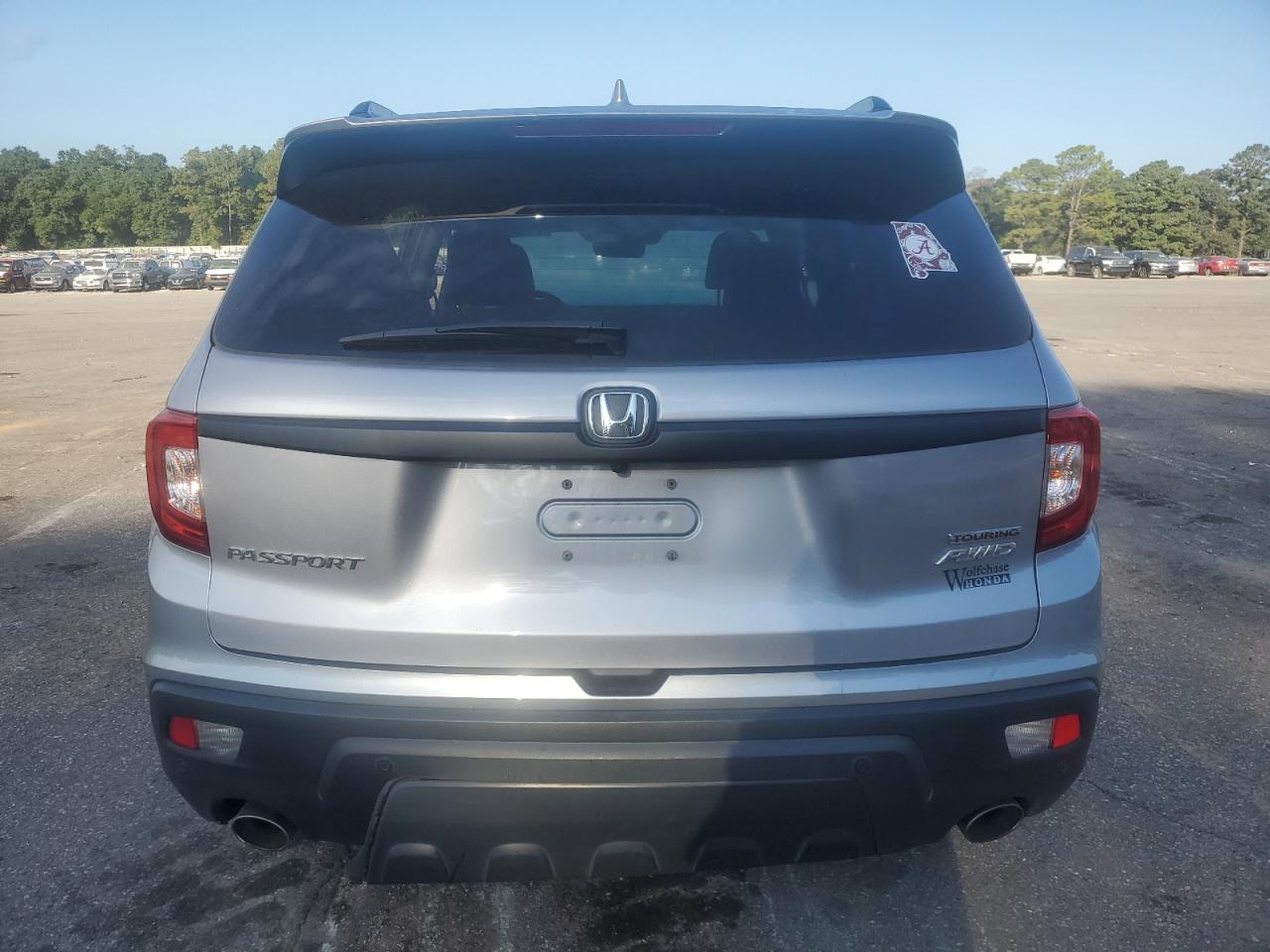 2020 Honda Passport Touring VIN: 5FNYF8H92LB010179 Lot: 82065135