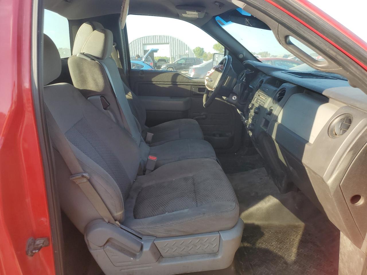 2012 Ford F150 VIN: 1FTMF1CM2CKD53613 Lot: 84378715