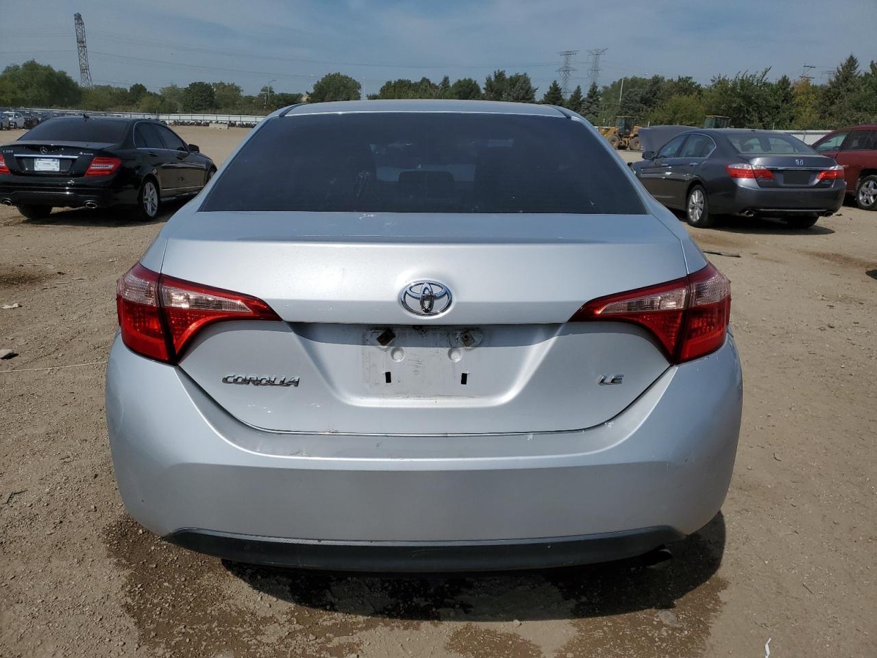 2018 Toyota Corolla L VIN: 2T1BURHE8JC123652 Lot: 80514215
