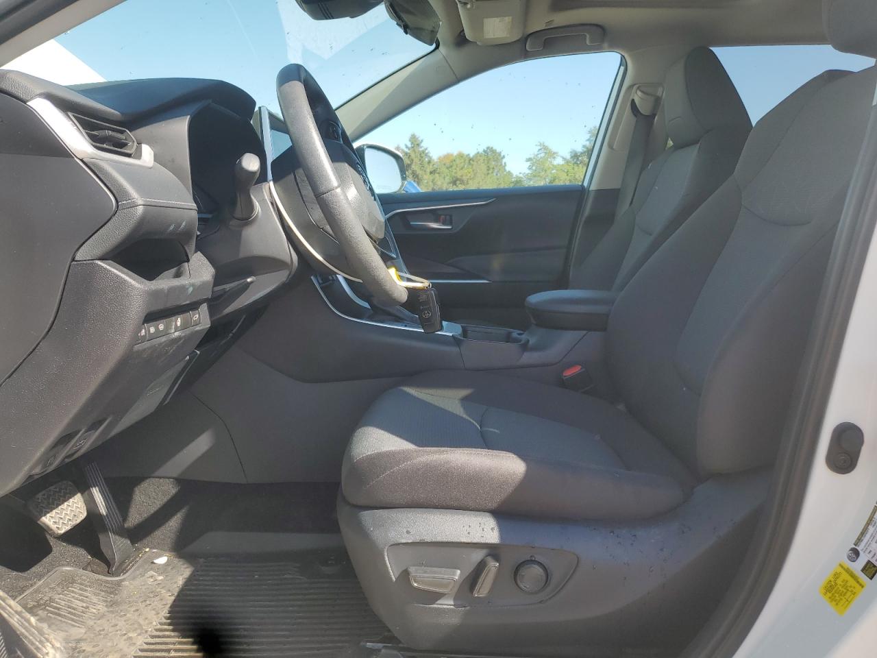 2025 Toyota Rav4 Xle VIN: 2T3P1RFV0SC510349 Lot: 83828765