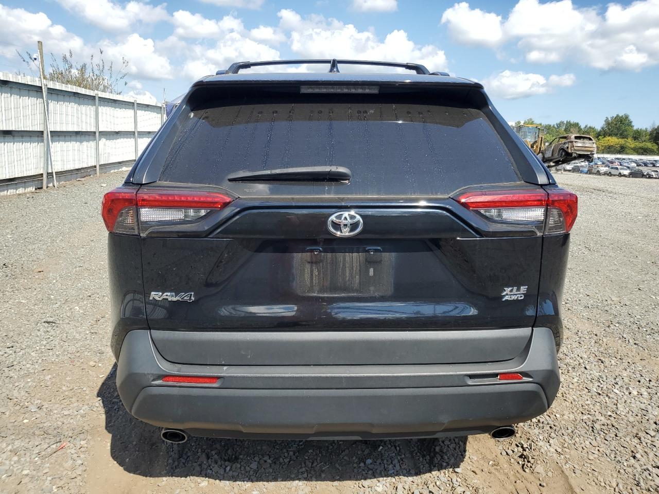 2021 Toyota Rav4 Xle VIN: 2T3P1RFV2MC234159 Lot: 71455955