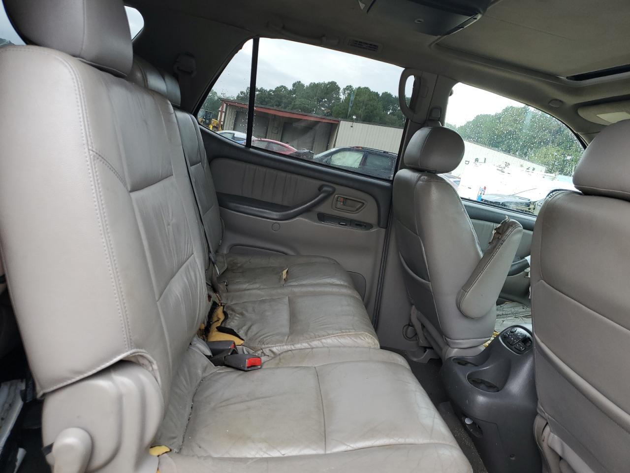 2003 Toyota Sequoia Limited VIN: 5TDBT48A43S182257 Lot: 81779295