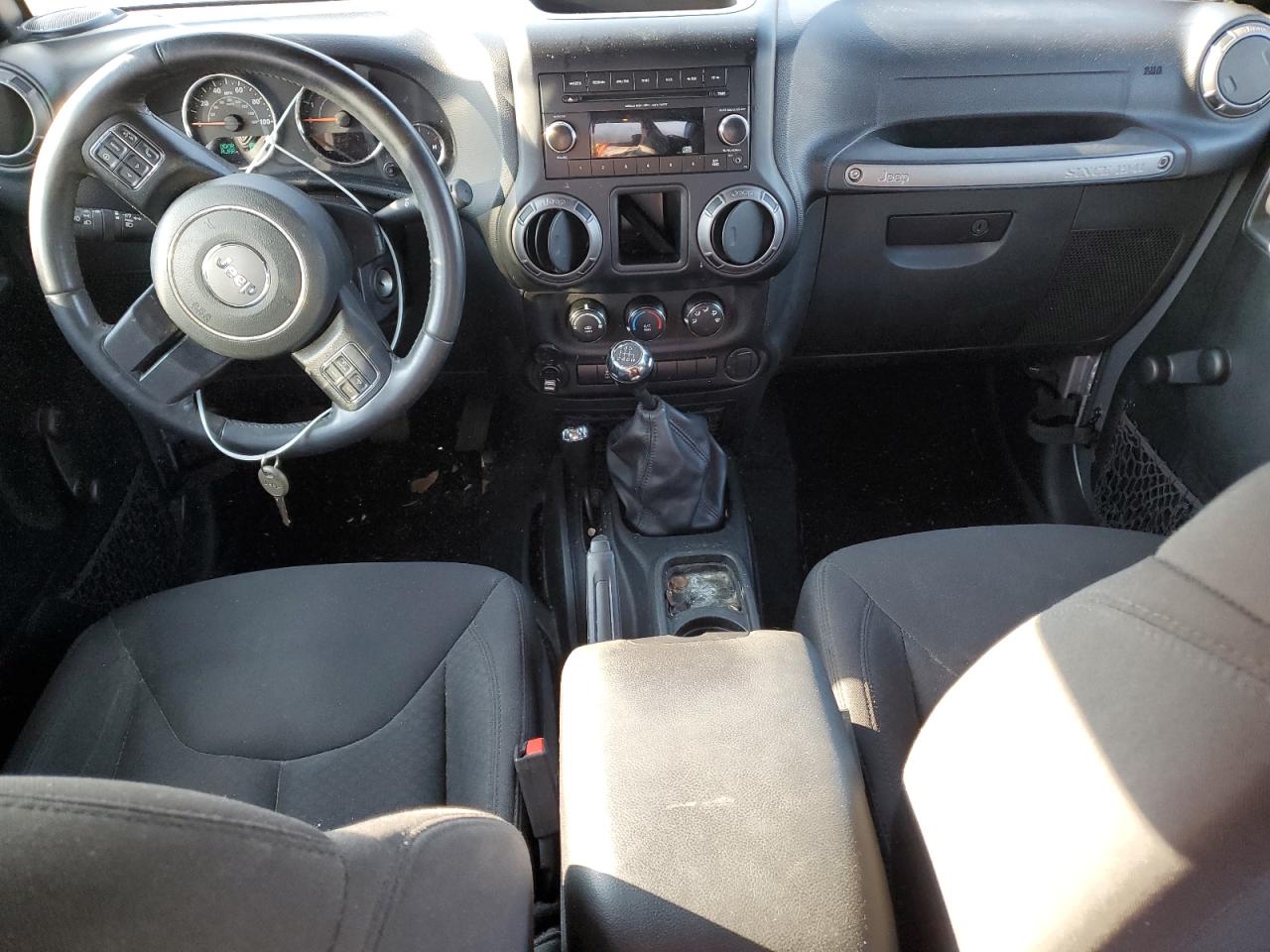 2018 Jeep Wrangler Unlimited Sport VIN: 1C4BJWDG6JL869606 Lot: 71824045