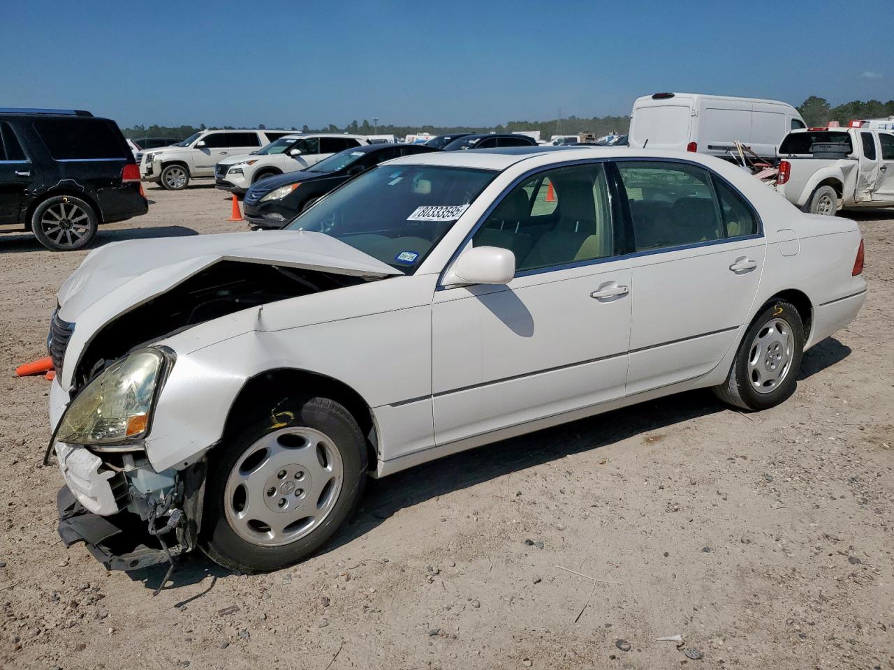 LEXUS LS430 2001. Lot# 80333595. VIN JTHBN30F410045183. Photo 1