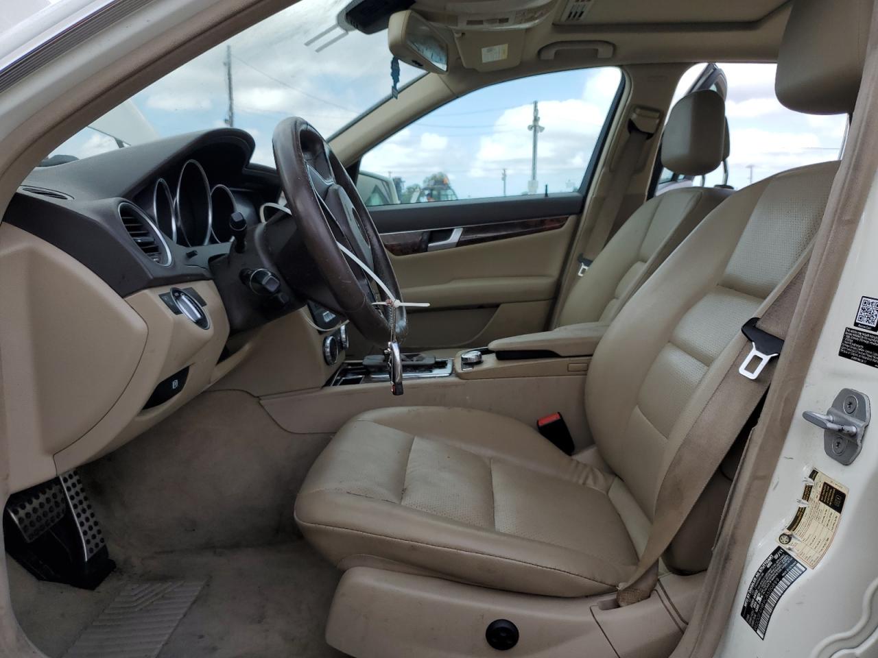 2012 Mercedes-Benz C 250 VIN: WDDGF4HB9CA600899 Lot: 81927025