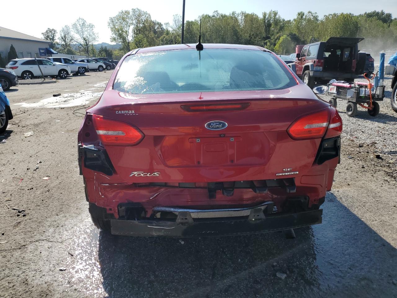 2016 Ford Focus Se VIN: 1FADP3F23GL305367 Lot: 81410655