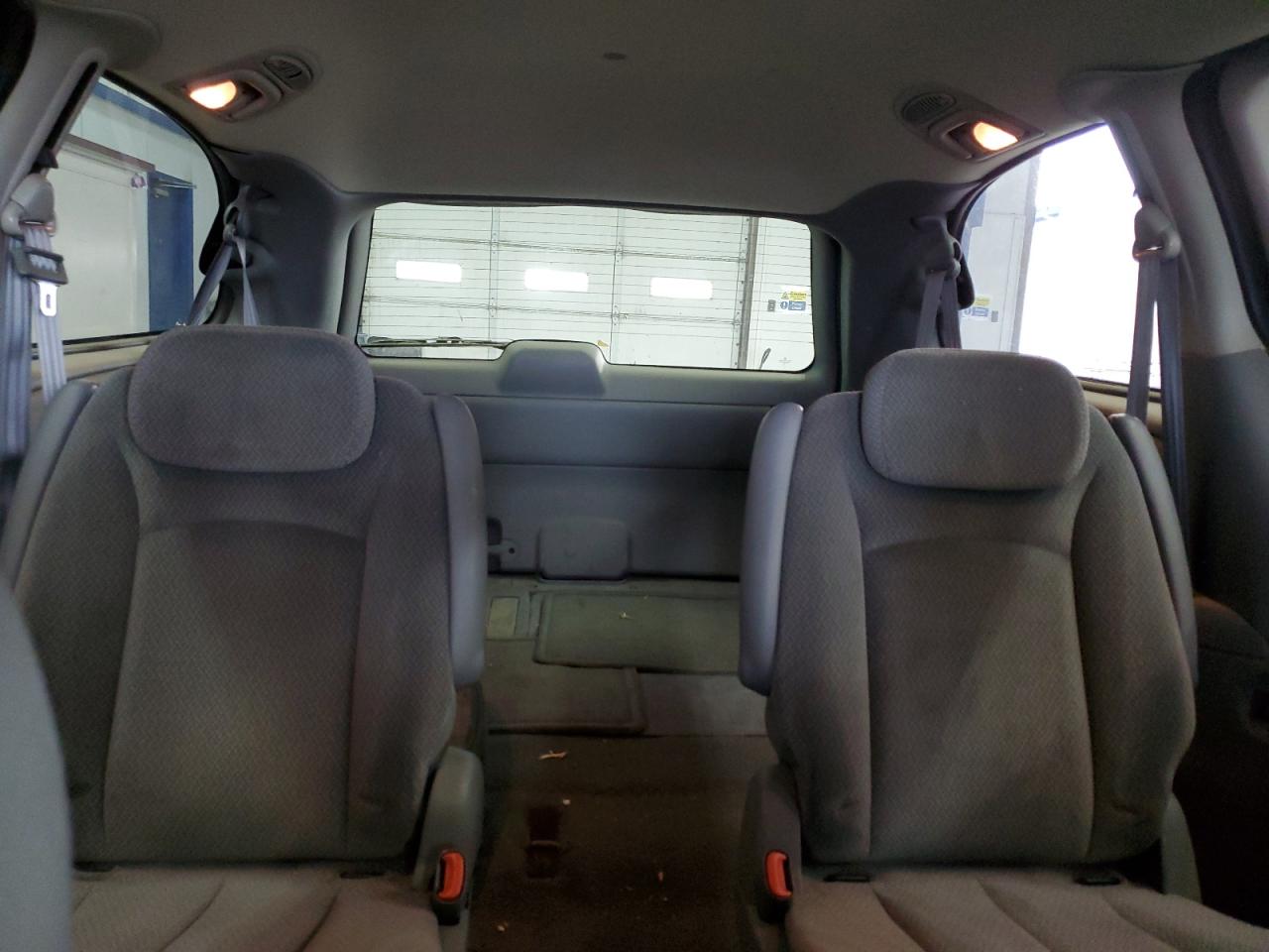 2005 Dodge Grand Caravan Sxt VIN: 2D4GP44L55R301353 Lot: 84602885