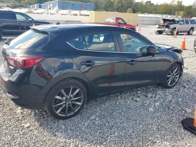  MAZDA 3 2018 Черный