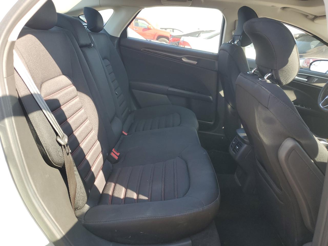 2013 Ford Fusion Se Hybrid VIN: 3FA6P0LU6DR320102 Lot: 84189145