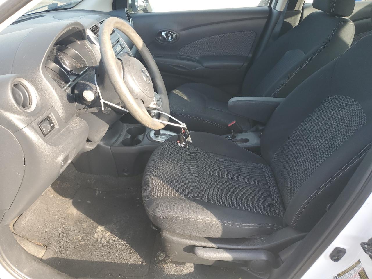 2014 Nissan Versa S VIN: 3N1CN7AP9EL826913 Lot: 83759325