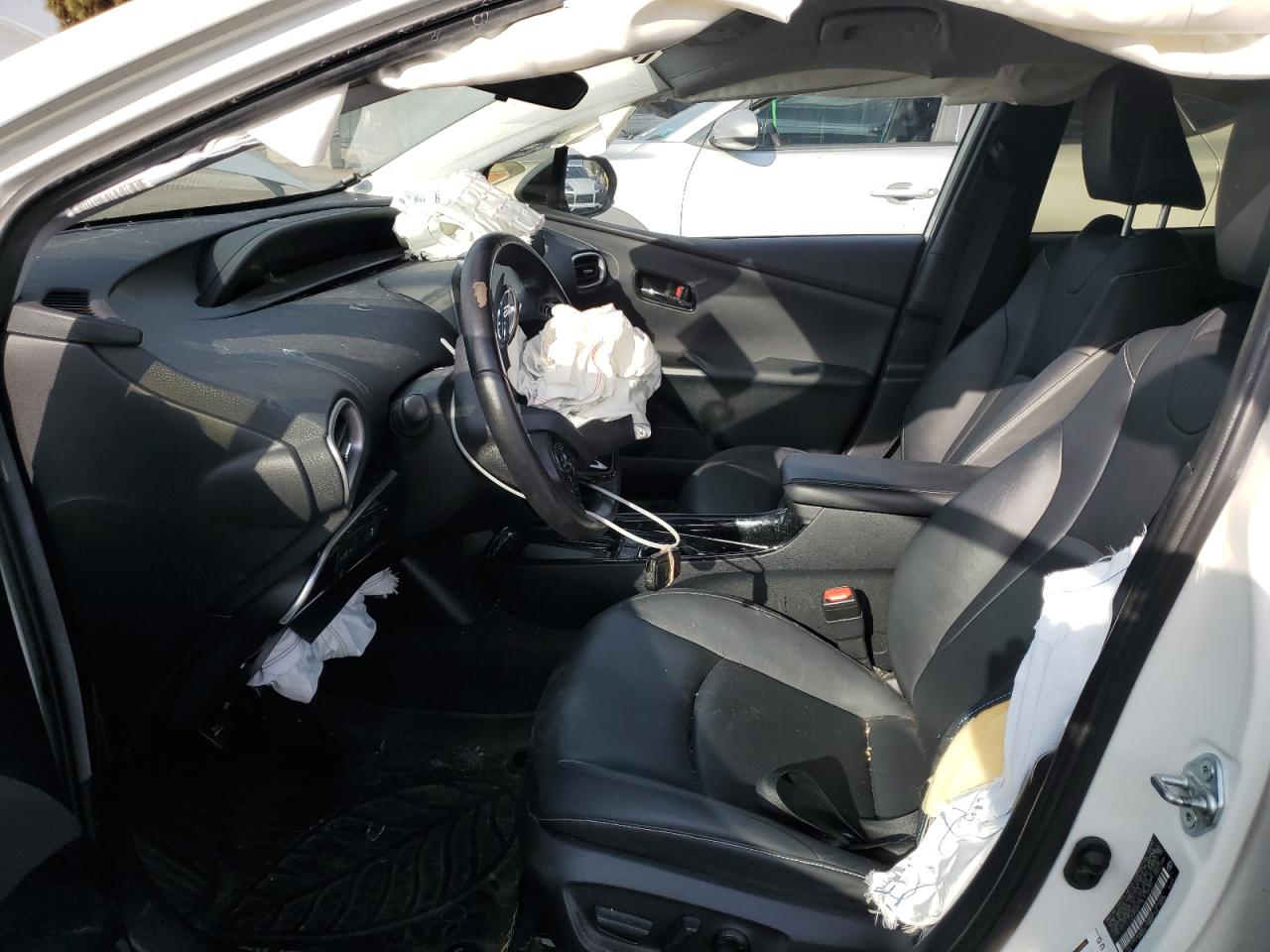 2020 Toyota Prius Prime Le VIN: JTDKARFP9L3156037 Lot: 81421535