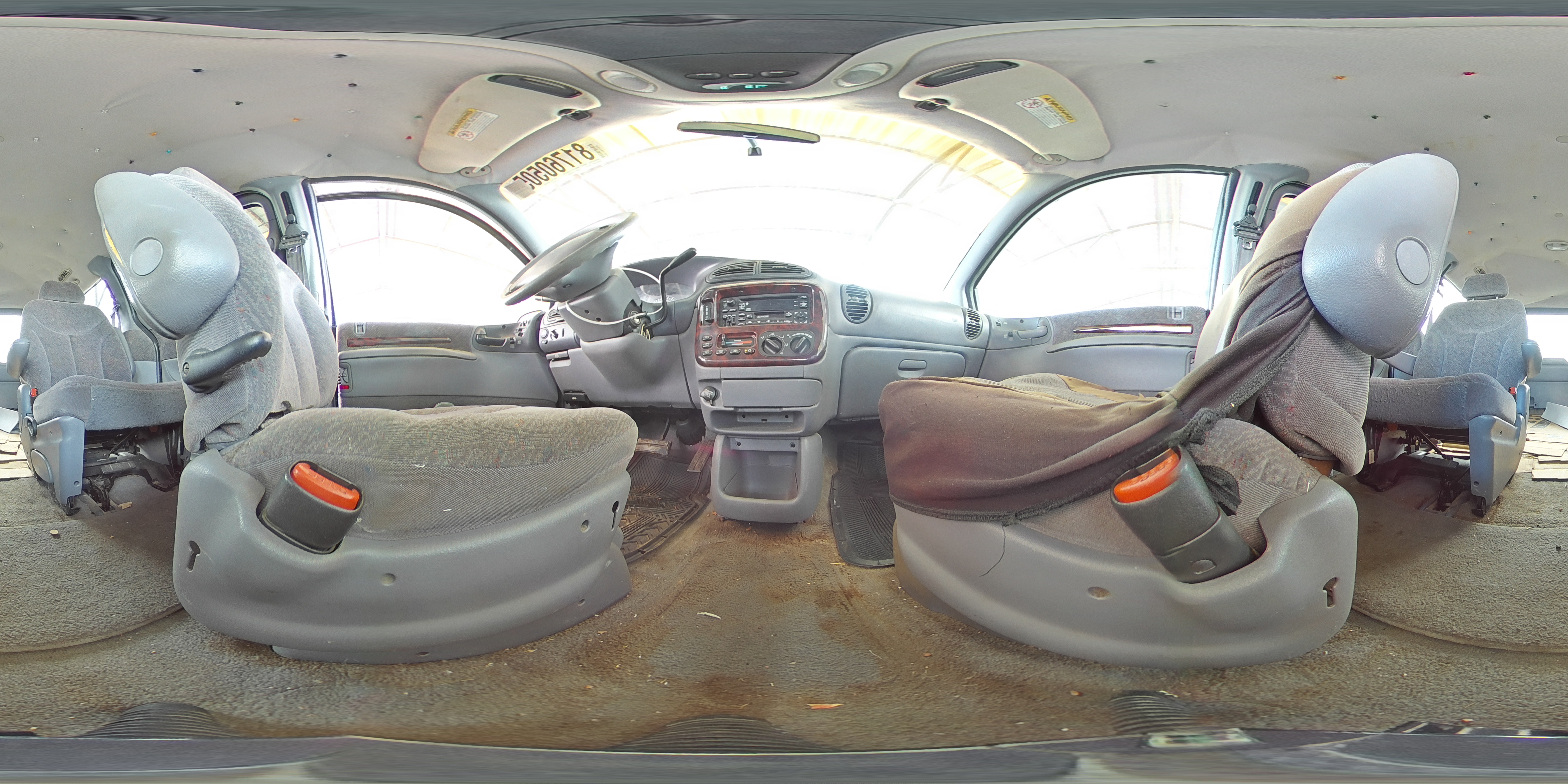 2000 Chrysler Town & Country Lx VIN: 1C4GP44G5YB587143 Lot: 81760505