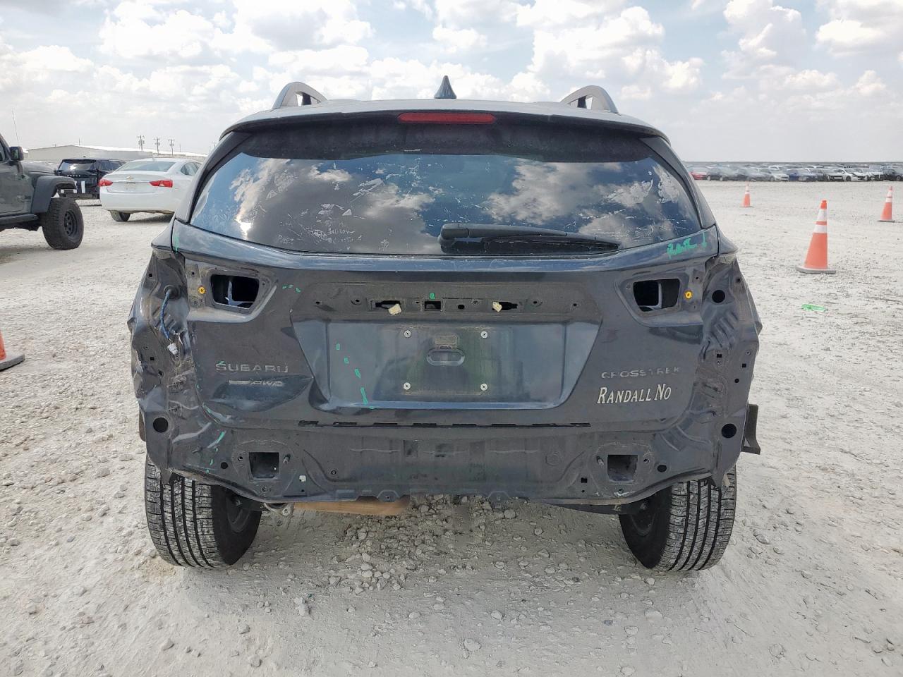 2018 Subaru Crosstrek Premium VIN: JF2GTADC4JH225557 Lot: 81437275
