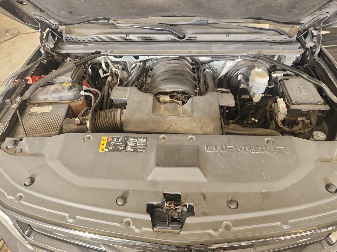 2018 Chevrolet Tahoe K1500 Premier VIN: 1GNSKCKJ8JR194288 Lot: 82133725