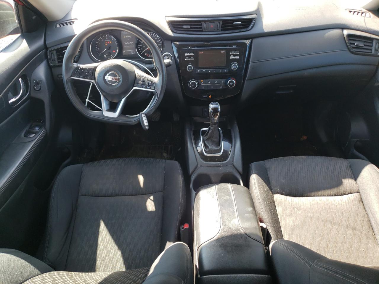 2017 Nissan Rogue S VIN: 5N1AT2MT9HC866913 Lot: 84031915