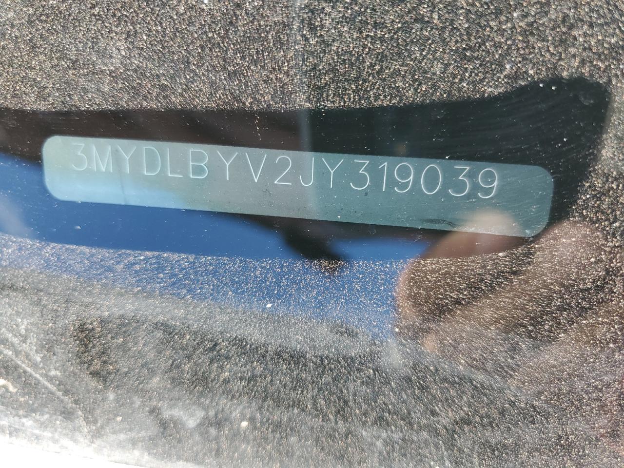 2018 Toyota Yaris Ia VIN: 3MYDLBYV2JY319039 Lot: 80551065