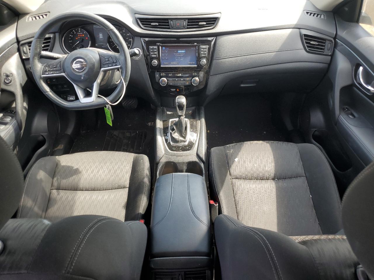 2017 Nissan Rogue S VIN: KNMAT2MV7HP587975 Lot: 81261795