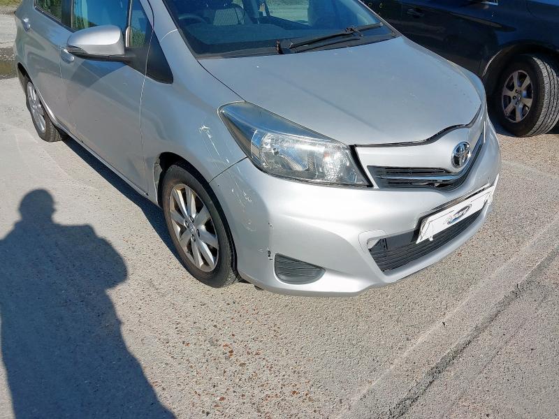 2013 TOYOTA YARIS TR VVT-I 