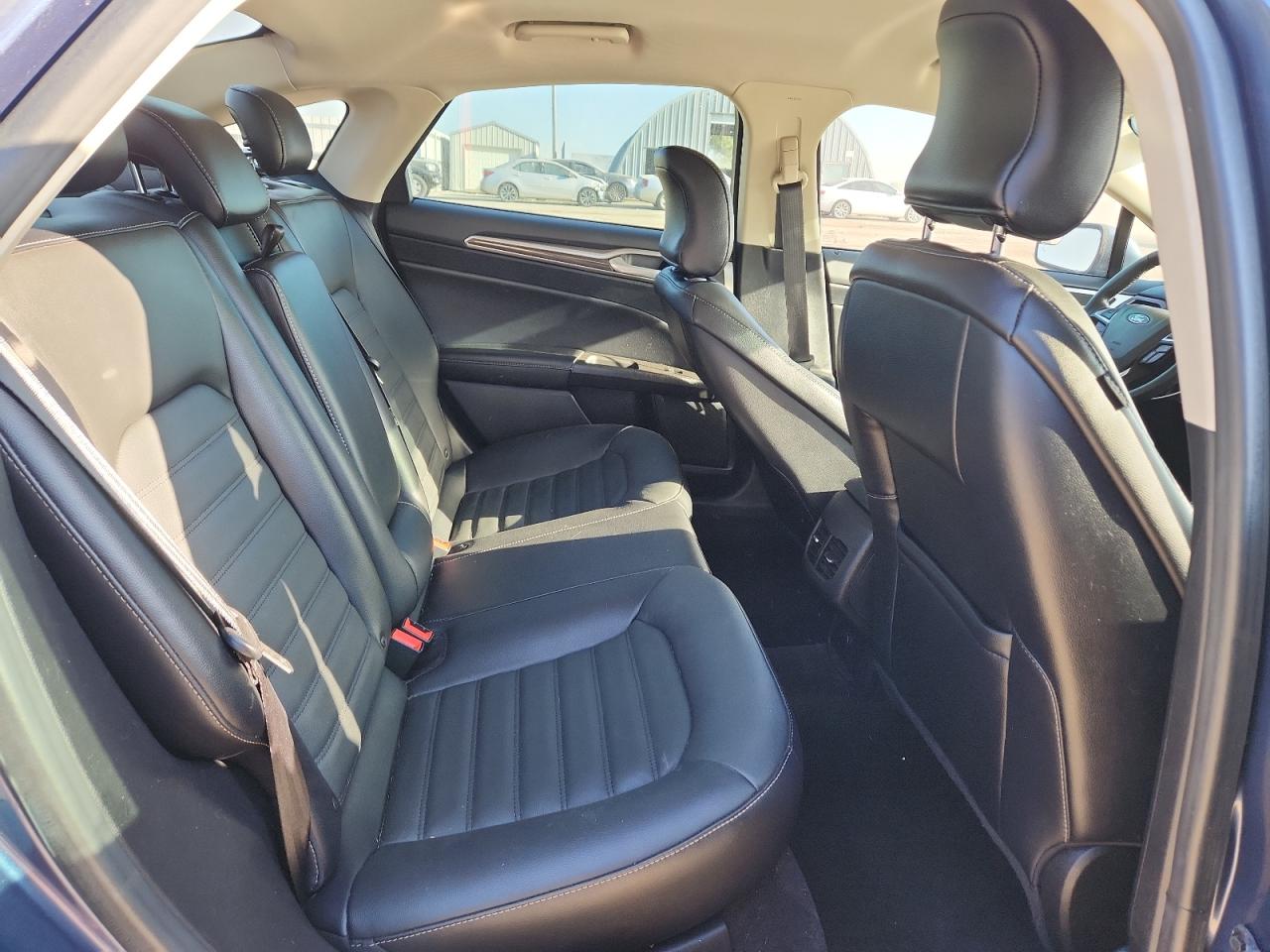 2018 Ford Fusion Se VIN: 3FA6P0HD0JR239617 Lot: 83874975