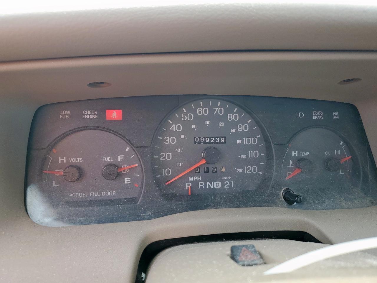 2005 Mercury Grand Marquis Ls VIN: 2MEFM75WX5X630846 Lot: 82050515