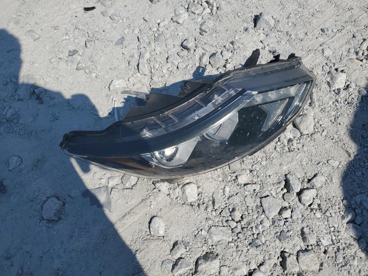 2017 Nissan Rogue Sport S VIN: JN1BJ1CR9HW105802 Lot: 80560625