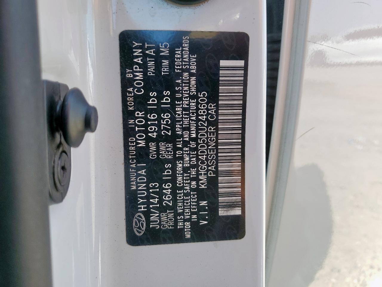 2013 Hyundai Genesis 3.8L VIN: KMHGC4DD5DU248605 Lot: 80910665