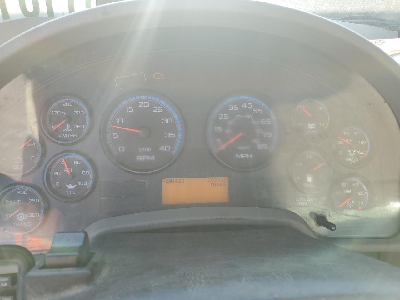 2016 International 4300 Propane Delivery Truck VIN: 1HTMMMMN0GH153592 Lot: 81181015