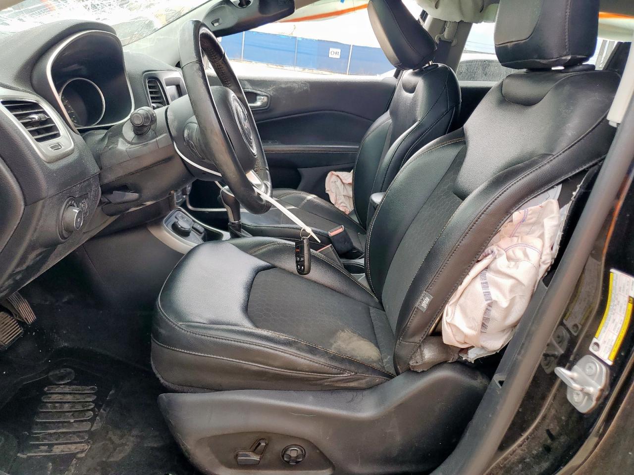 2018 Jeep Compass Latitude VIN: 3C4NJDBB9JT179362 Lot: 81092215