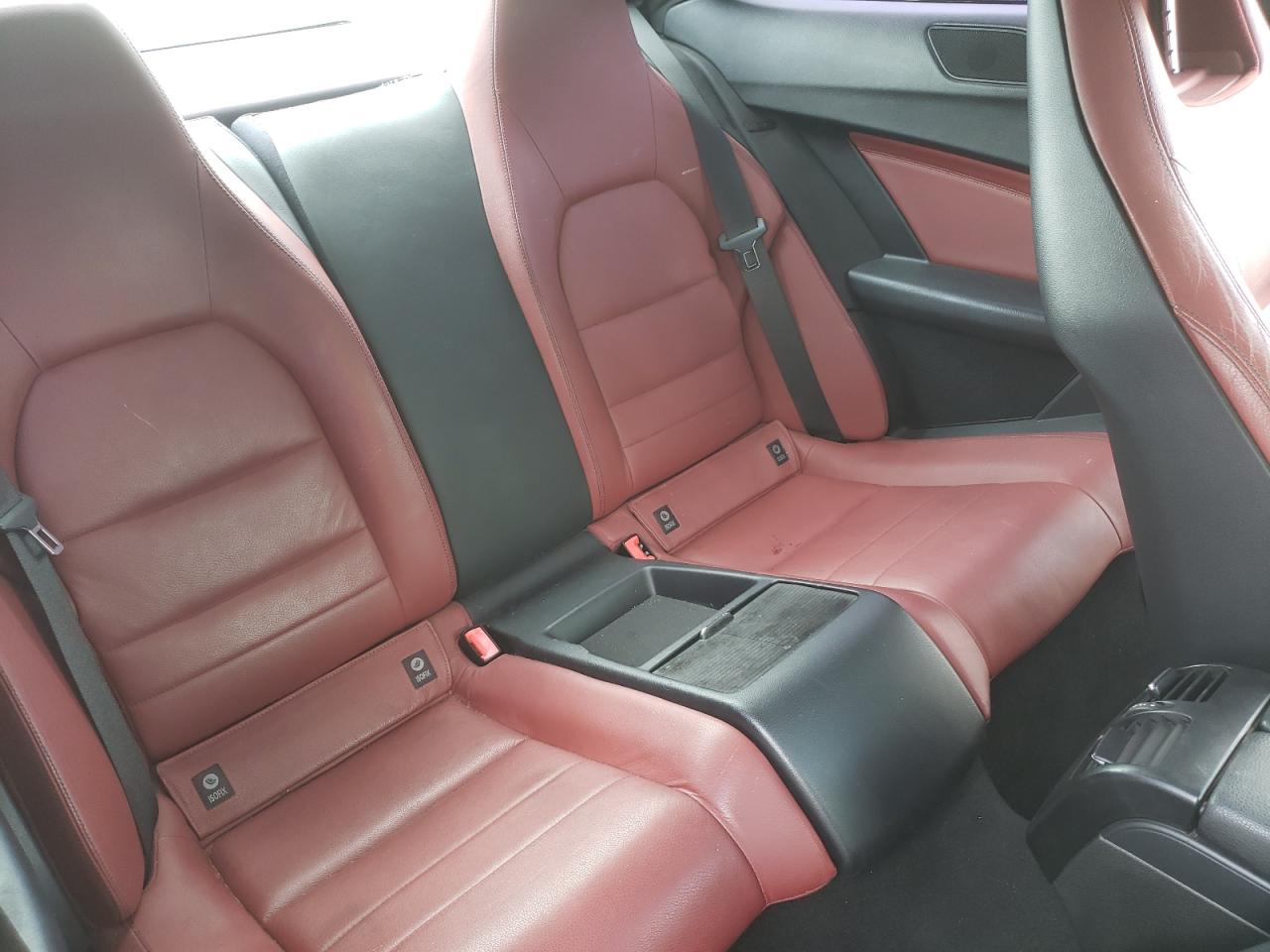 2012 Mercedes-Benz C 250 VIN: WDDGJ4HB4CF770038 Lot: 81602255
